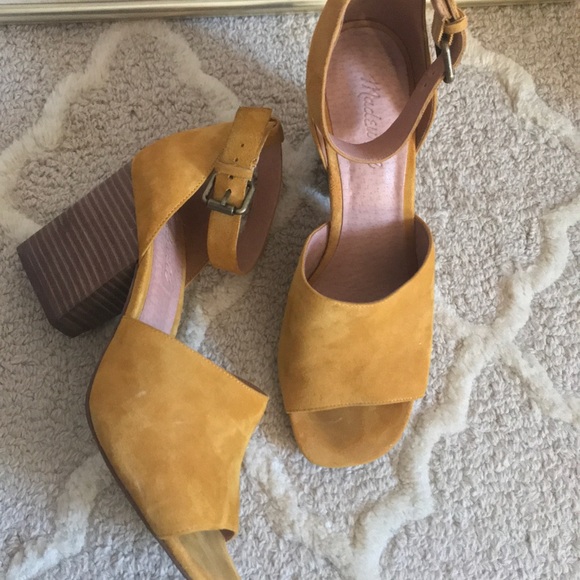 Madewell Shoes - Madewell Yellow suede sandals